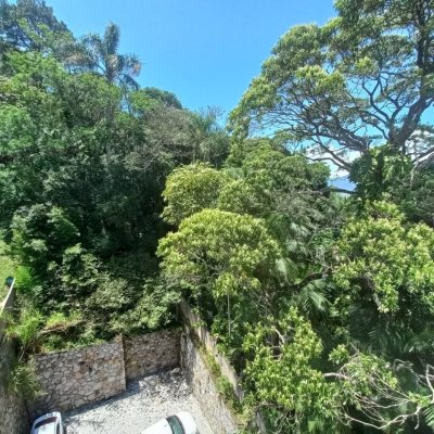 Apartamentos com 65m², 2 quartos, 1 suíte, 1 garagem, no bairro Ponta De Baixo em São José