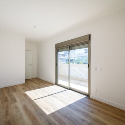 Apartamentos com 96m², 2 quartos, 2 suítes, 2 garagens, no bairro João Paulo em Florianópolis