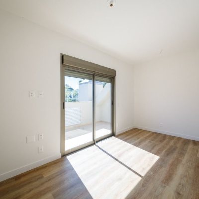 Apartamentos com 96m², 2 quartos, 2 suítes, 2 garagens, no bairro João Paulo em Florianópolis