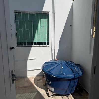 Casa Residencial com 160m², 2 quartos, 2 garagens, no bairro Balneário em Florianópolis