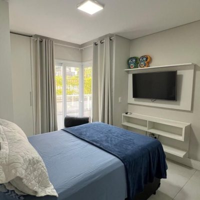 Apartamentos com 42m², 1 quarto, 2 garagens, no bairro Córrego Grande em Florianópolis