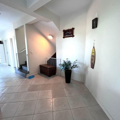 Casa Residencial com 348m², 5 quartos (sendo 2 suítes), 5 garagens, no bairro Centro em São José