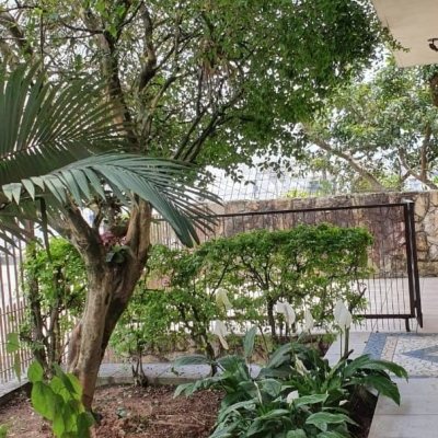 Casa Residencial com 220m², 5 quartos, 2 suítes, 2 garagens, no bairro Itaguaçu em Florianópolis