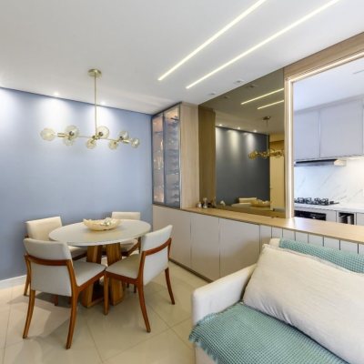 Apartamentos com 95m², 3 quartos, 1 suíte, 2 garagens, no bairro Itacorubi em Florianópolis