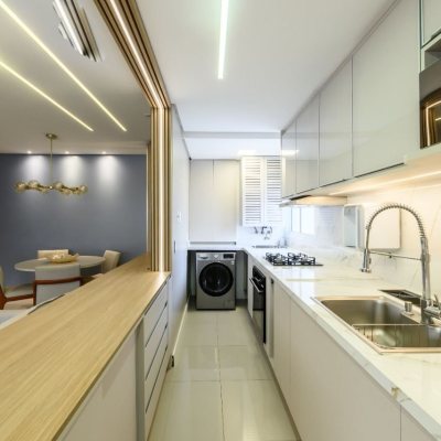 Apartamentos com 95m², 3 quartos, 1 suíte, 2 garagens, no bairro Itacorubi em Florianópolis