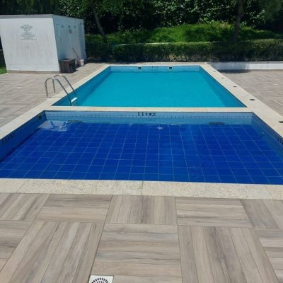 Apartamentos com 76m², 2 quartos (sendo 1 suíte), 2 garagens, no bairro Carvoeira em Florianópolis