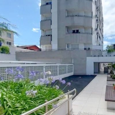 Apartamentos com 76m², 2 quartos (sendo 1 suíte), 2 garagens, no bairro Carvoeira em Florianópolis