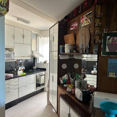 Apartamentos com 102m², 3 quartos, 1 suíte, 1 garagem, no bairro Campeche em Florianópolis