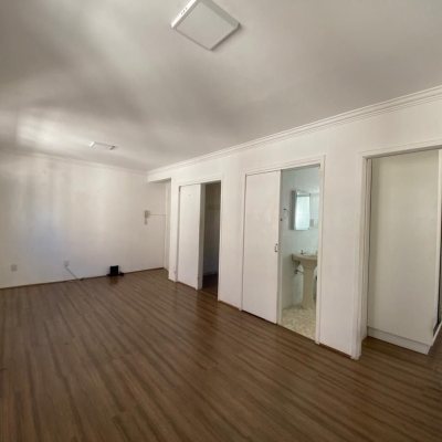 Apartamentos com 48m², 2 quartos, 1 garagem, no bairro Campinas em São José