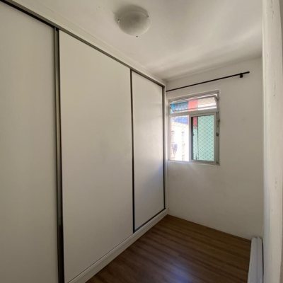 Apartamentos com 48m², 2 quartos, 1 garagem, no bairro Campinas em São José