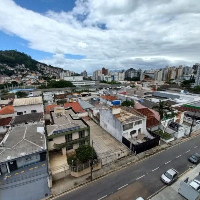 Studio Residencial com 32m², 1 garagem, no bairro Centro em Florianópolis