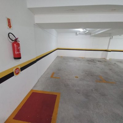 Studio Residencial com 32m², 1 garagem, no bairro Centro em Florianópolis