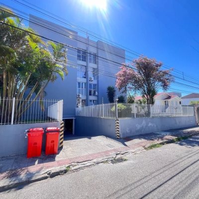 Apartamentos com 54m², 1 quarto, no bairro Capoeiras em Florianópolis