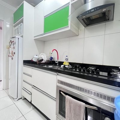 Apartamentos com 54m², 1 quarto, no bairro Capoeiras em Florianópolis