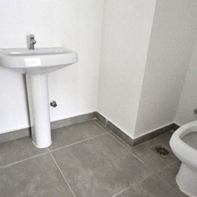 Sala com 25m², 1 garagem, no bairro Vargem Pequena em Florianópolis