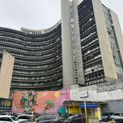 Sala com 40m², no bairro Centro em Florianópolis