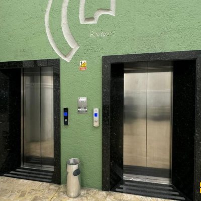 Sala com 40m², no bairro Centro em Florianópolis