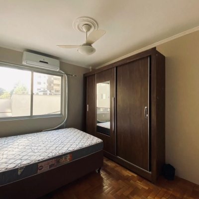 Apartamentos com 84m², 3 quartos, 1 suíte, 1 garagem, no bairro Centro em Florianópolis