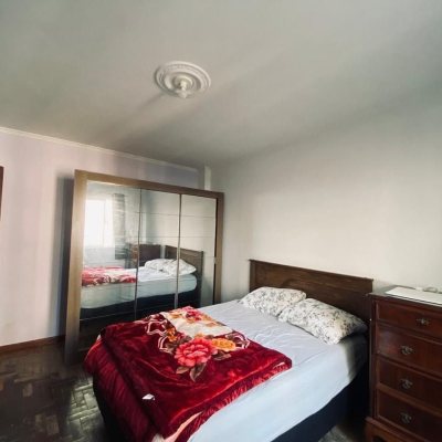 Apartamentos com 84m², 3 quartos, 1 suíte, 1 garagem, no bairro Centro em Florianópolis