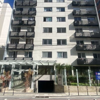 Apartamentos com 84m², 3 quartos, 1 suíte, 1 garagem, no bairro Centro em Florianópolis