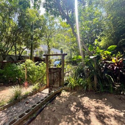 Casa Residencial com 80m², 3 quartos, 4 garagens, no bairro Campeche em Florianópolis