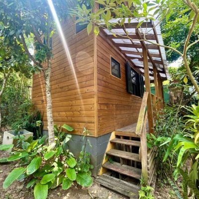 Casa Residencial com 80m², 3 quartos, 4 garagens, no bairro Campeche em Florianópolis