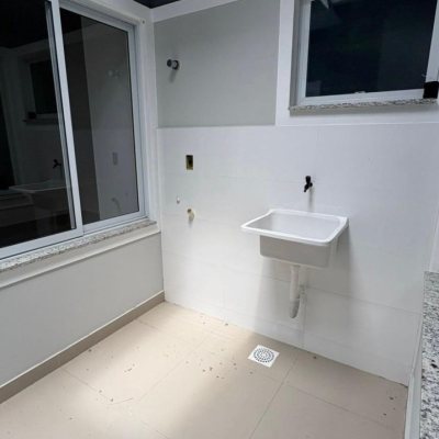 Casa Residencial com 79m², 3 quartos (sendo 1 suíte), 1 garagem, no bairro Sertão Do Maruim em São José