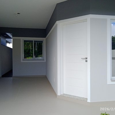 Casa Residencial com 79m², 3 quartos (sendo 1 suíte), 1 garagem, no bairro Sertão Do Maruim em São José