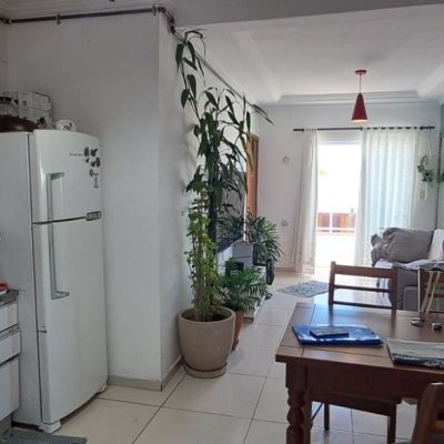 Apartamentos com 74m², 3 quartos (sendo 1 suíte), 1 garagem, no bairro Ingleses do Rio Vermelho em Florianópolis