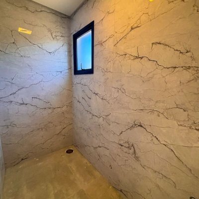 Sobrado Residencial com 177m², 3 quartos, 3 suítes, 2 garagens, no bairro São João Do Rio Vermelho em Florianópolis