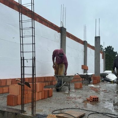 Sobrado Residencial com 120m², 2 quartos, 2 suítes, 2 garagens, no bairro São João Do Rio Vermelho em Florianópolis