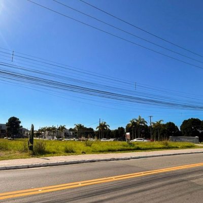 Terreno Comercial/Residencial com 3200m², no bairro São João Do Rio Vermelho em Florianópolis