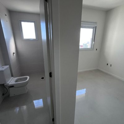 Apartamentos com 78m², 2 quartos, 1 suíte, 1 garagem, no bairro Barreiros em São José
