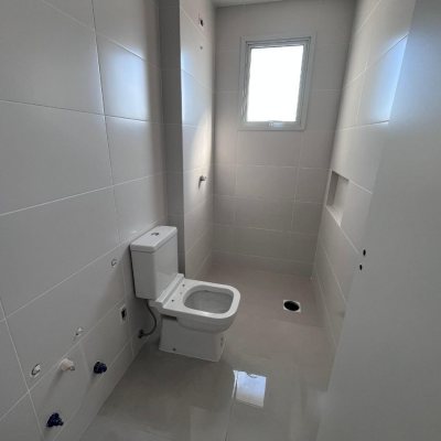 Apartamentos com 78m², 2 quartos, 1 suíte, 1 garagem, no bairro Barreiros em São José