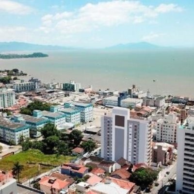 Apartamentos com 78m², 2 quartos, 1 suíte, 1 garagem, no bairro Barreiros em São José