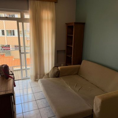Apartamentos com 43m², 1 quarto, 1 garagem, no bairro Carvoeira em Florianópolis
