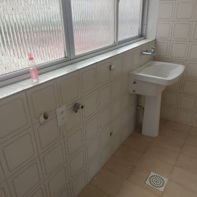 Apartamentos com 101m², 3 quartos, 1 suíte, 1 garagem, no bairro Carvoeira em Florianópolis