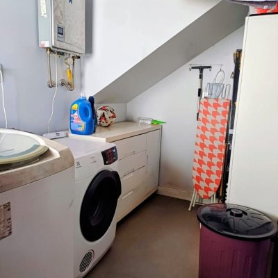 Casa Residencial com 216m², 3 quartos (sendo 1 suíte), 2 garagens, no bairro Cacupé em Florianópolis