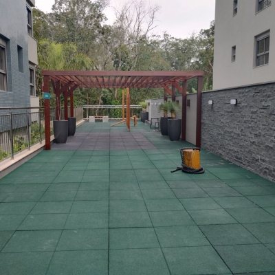 Apartamentos com 176m², 3 quartos (sendo 3 suítes), 3 garagens, no bairro Cacupé em Florianópolis