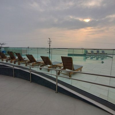 Apartamentos com 176m², 3 quartos (sendo 3 suítes), 3 garagens, no bairro Cacupé em Florianópolis