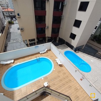 Apartamentos com 108m², 3 quartos, 1 suíte, 1 garagem, no bairro Balneário em Florianópolis