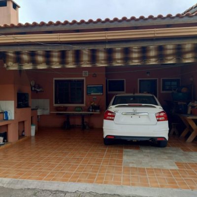 Casa Residencial com 195m², 4 quartos, 2 suítes, 6 garagens, no bairro Ingleses em Florianópolis