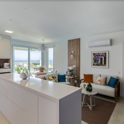 Cobertura com 166m², 2 quartos, 2 suítes, 3 garagens, no bairro Campeche em Florianópolis