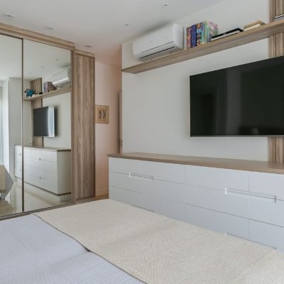 Cobertura com 166m², 2 quartos, 2 suítes, 3 garagens, no bairro Campeche em Florianópolis