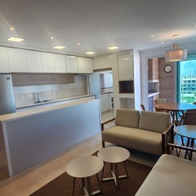 Cobertura com 166m², 2 quartos, 2 suítes, 3 garagens, no bairro Campeche em Florianópolis