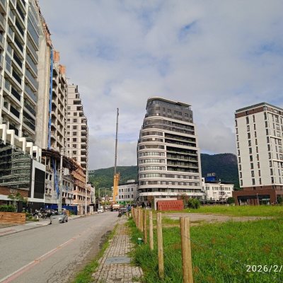 Apartamentos com 91m², 3 quartos, 1 suíte, 1 garagem, no bairro Pedra Branca em Palhoça