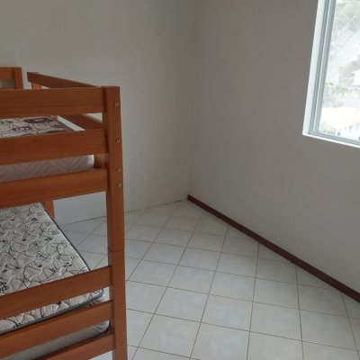 Apartamentos com 74m², 3 quartos (sendo 1 suíte), 1 garagem, no bairro Itacorubi em Florianópolis