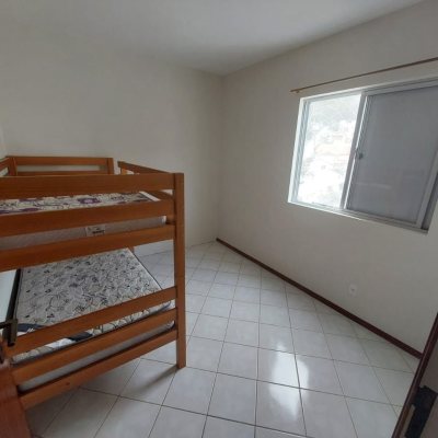Apartamentos com 74m², 3 quartos (sendo 1 suíte), 1 garagem, no bairro Itacorubi em Florianópolis