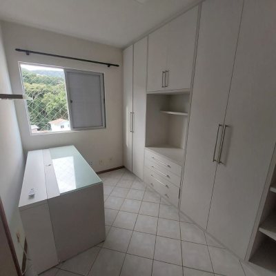 Apartamentos com 74m², 3 quartos (sendo 1 suíte), 1 garagem, no bairro Itacorubi em Florianópolis