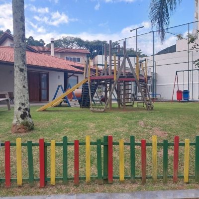 Apartamentos com 74m², 3 quartos (sendo 1 suíte), 1 garagem, no bairro Itacorubi em Florianópolis